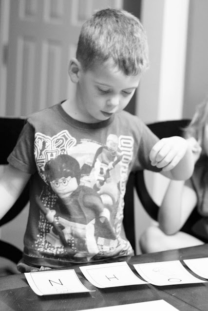 Booking Across the USA :: Alabama 3 booking john